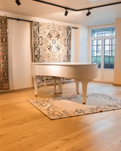 Projeto: Gallery Studio – Carvalho Face 300 Escovado